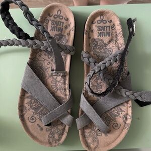 Muk Luks Braided Gray Sandals